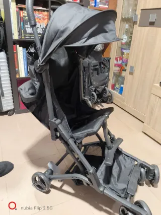 2 Carritos de bebé plegables negro
