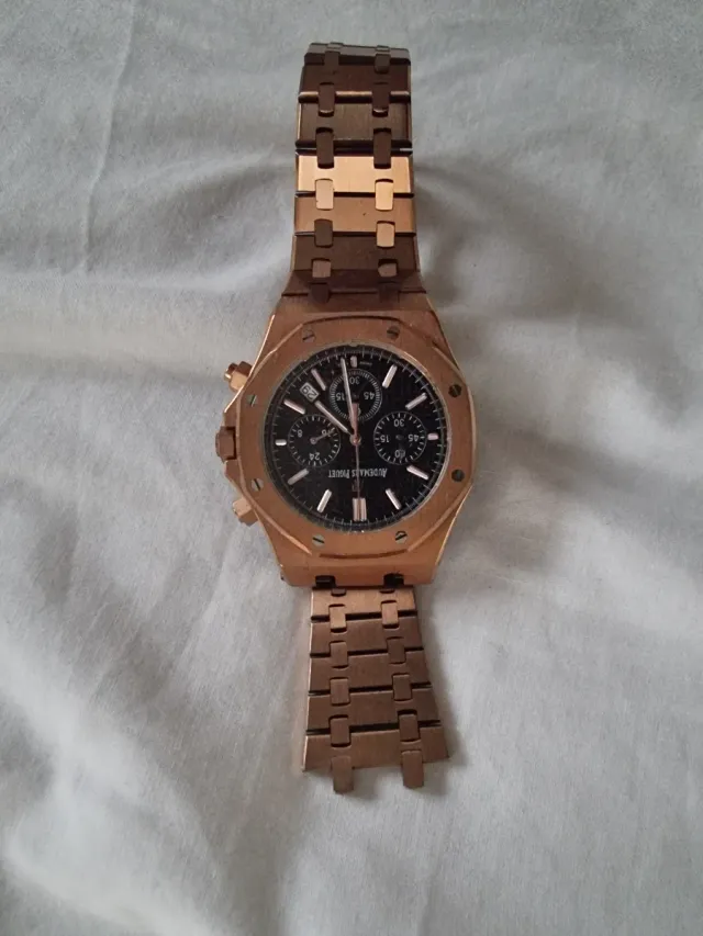 Audemars Piguet Reloj Dorado Negro