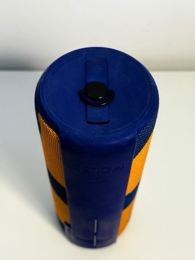 UE Megaboom Ed. Limitada McLaren MCL33 Buen Estado