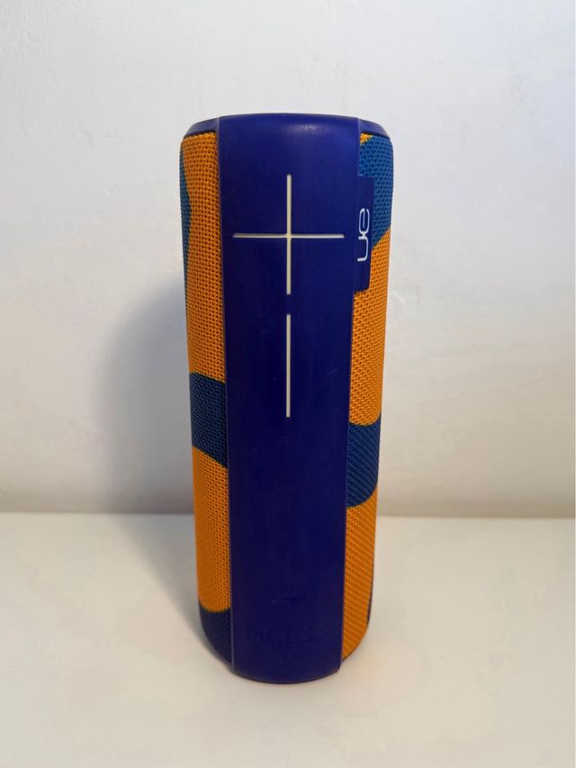 UE Megaboom Ed. Limitada McLaren MCL33 Buen Estado