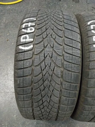 (P67) 295.40.20.106V M+S dunlop
