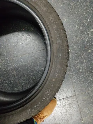 (P67) 295.40.20.106V M+S dunlop