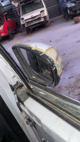 Retrovisor Derecho Ford Kuga