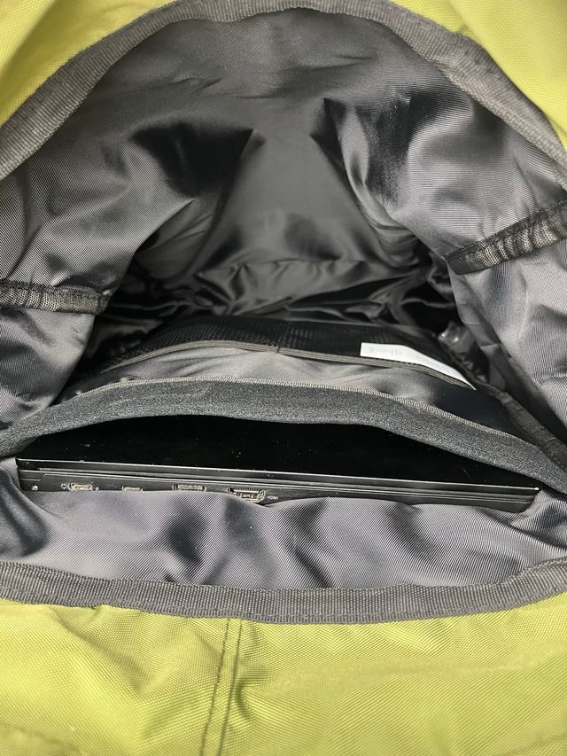 Mochila viaje Numiko Verde Oliva