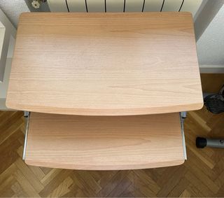 Mesa de ordenador pequeña madera y metal