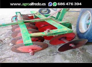 Gradas suspendidas de 14 discos.
