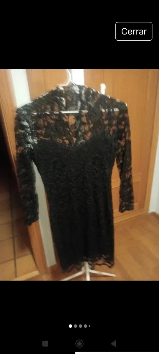 Vestido de encaje negro