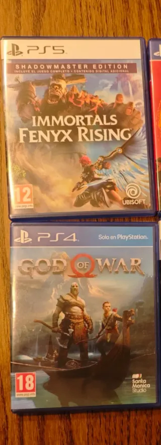 Juegos PS: Immortals Fenyx Rising y God of War.