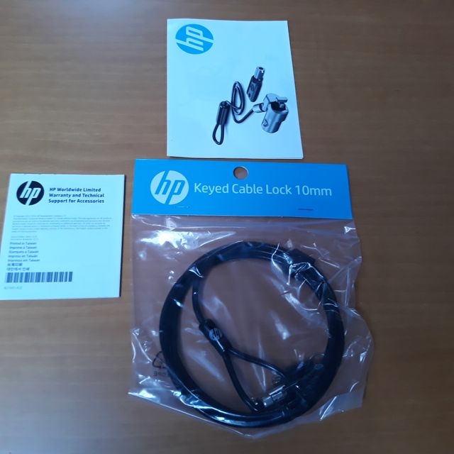 Candado ordenador portátil HP precintado