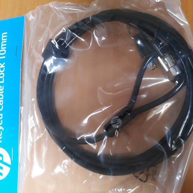 Candado ordenador portátil HP precintado