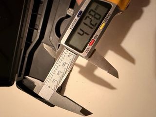 Calibre digital con caja