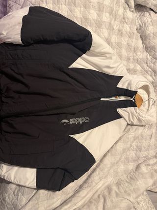 Abrigo Adidas acolchado XL nuevo