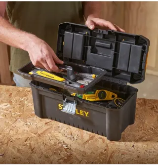 Caja de herramientas Stanley negra