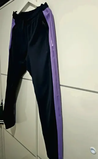 Chándal Adidas Negro y Morado