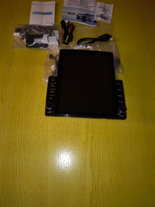 Sistema Touchscreen Auto 9 Pollici