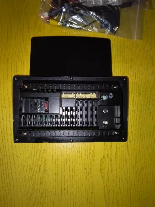 Sistema Touchscreen Auto 9 Pollici