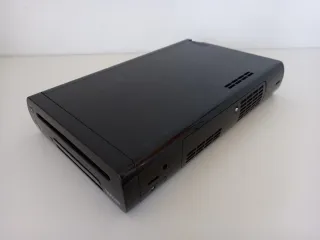 Nintendo Wii U Negra + regalo