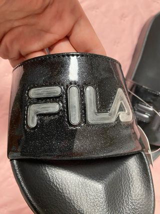 Chanclas Fila Negras Talla 39