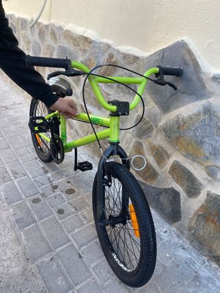 Bicicleta niño verde