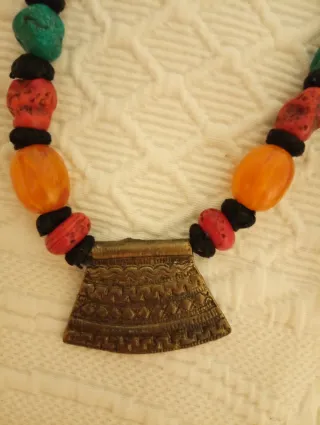 2 collares de madera mujer tonos naranja