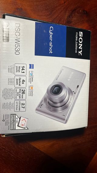SONY DSC-W530 14.1 MP Cyber-Shot Cámara digital