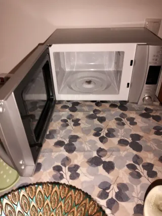 Microondas Candy plateado