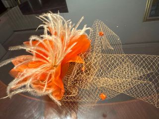 Tocado para bodas y eventos, sujeta con peinecillo