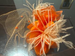 Tocado para bodas y eventos, sujeta con peinecillo