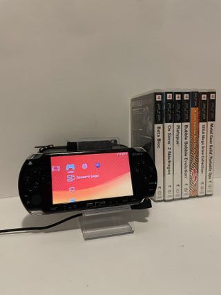 PSP 2004 Negra + 7 Juegos + Funda + Cargador