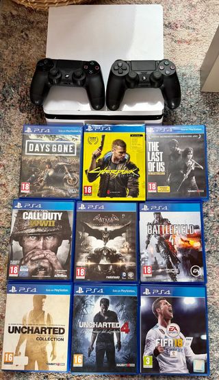 Consola PS4 negra + 9 Juegos físicos + virtuales