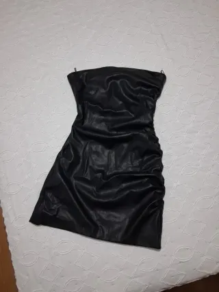 Vestido Zara efecto piel drapeado S