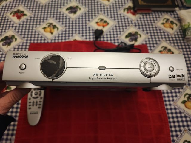 Decodificador Rover SR 102FTA como nuevo