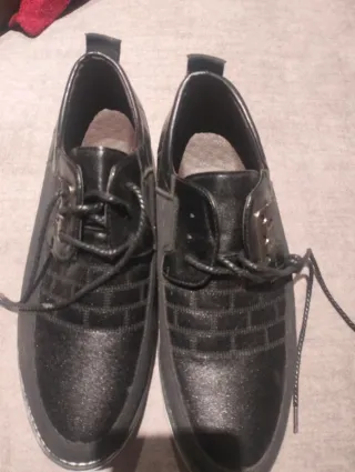 Zapatos negros de vestir