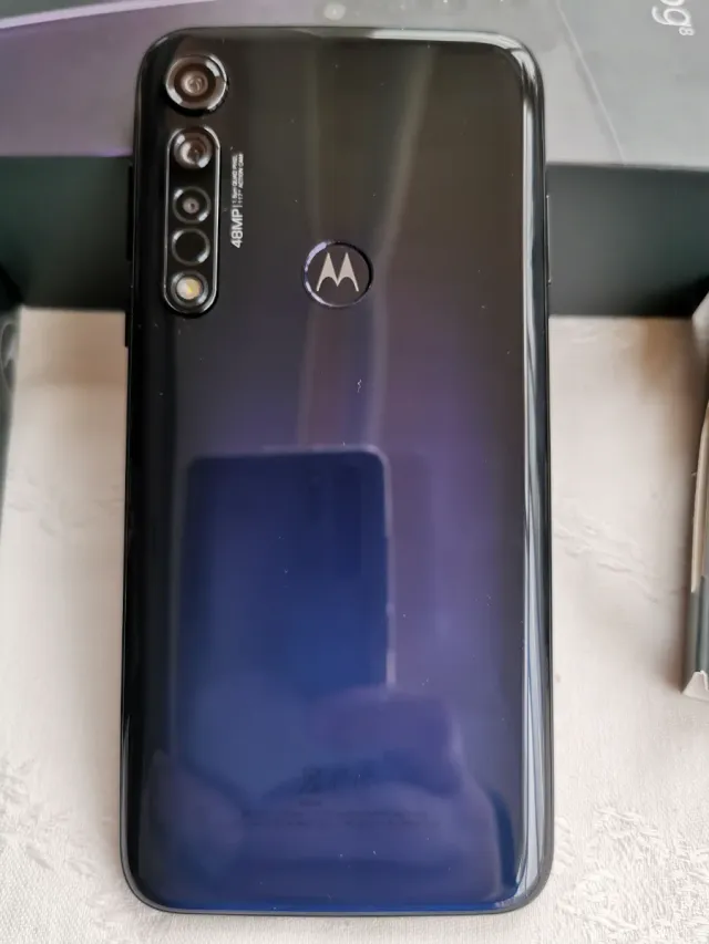 Motorola G8 Plus, tripla fotocamera