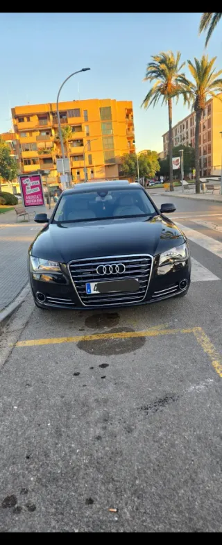 Audi A8 2012