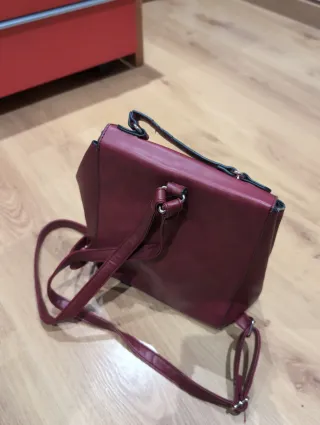 Bolso mochila rojo