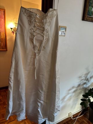 Vestido de Novia Blanco+ beige dorado