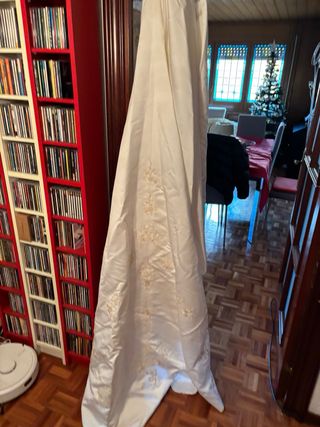 Vestido de Novia Blanco+ beige dorado