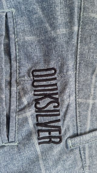 Pantalón surf Quiksilver cuadros azul