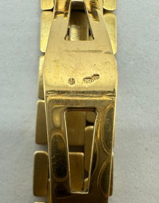 Reloj Dama de oro de 18k diamantes, 53.23 g.