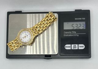 Reloj Dama de oro de 18k diamantes, 53.23 g.