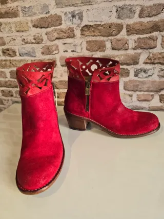 Botines Cowboy T. 37 Pantanetti Rojos Piel