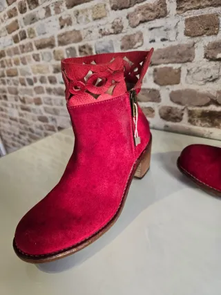 Botines Cowboy T. 37 Pantanetti Rojos Piel