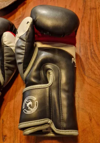 Guantes de boxeo Venum 16 oz
