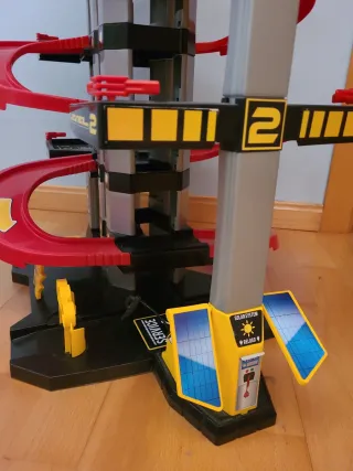 Garaje coches niños