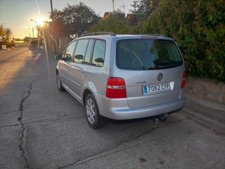 Volkswagen Touran 2.0 TDI 235000KM