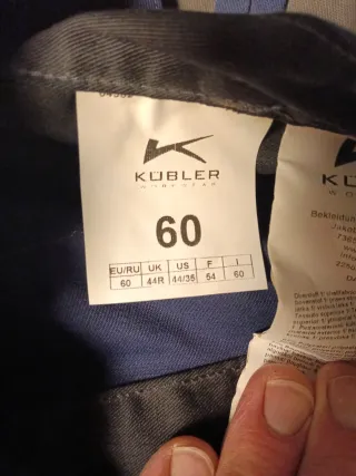 Pantalones de trabajo azul y verde