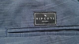 Pantalones cortos Rip Curl azules y grises