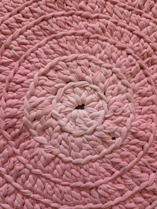 Alfombra redonda crochet 100cm rosa