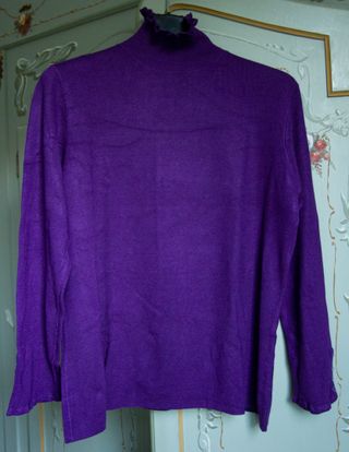 Maglia collo alto viola Fiorella Rubino